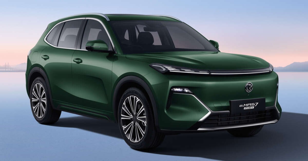Proton eMas 7 PHEV Emerald Green 1 1200x628 1 Proton eMas 7 PHEV Emerald Green 1 1200x628 1